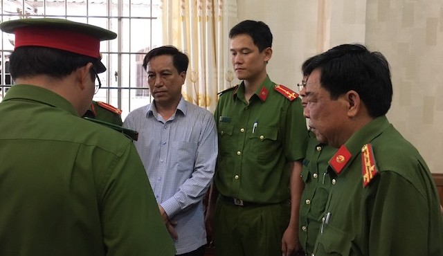 Gây thất thu ngân sách 11 tỷ, hàng loạt lãnh đạo ở Trà Vinh bị đề nghị kỷ luật