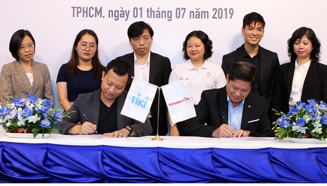 Tiki và Fahasa.com hợp tác thúc đẩy ngành sách