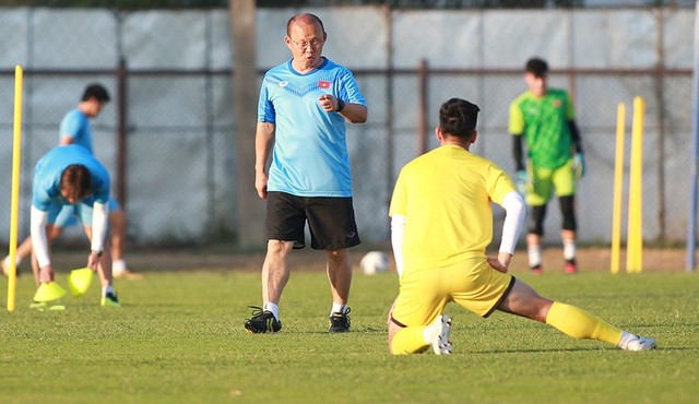 'HLV Park Hang Seo biết cách khắc chế U23 UAE'