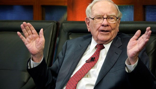 Nhà đầu tư huyền thoại Warren Buffett nắm giữ số tiền mặt kỷ lục 137 tỷ USD