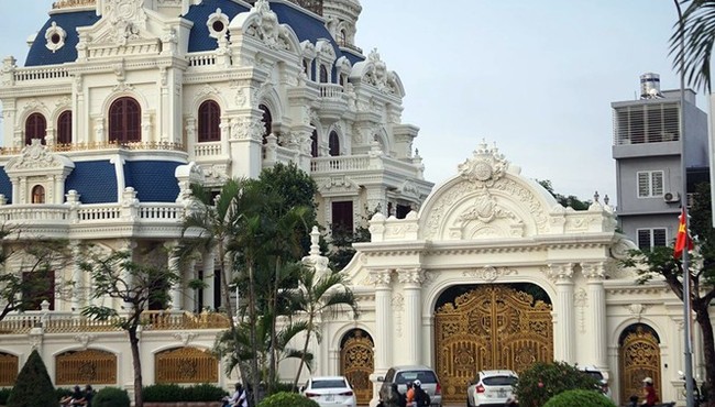 Vì sao đại gia xăng dầu sở hữu nhiều toà lâu đài Ngô Văn Phát bị bắt giam?
