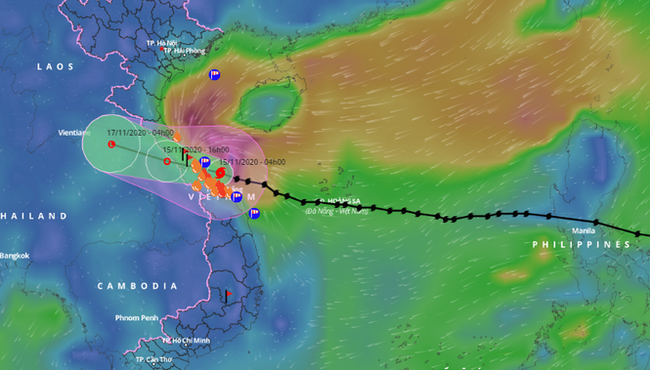 Bão Vamco đổ bộ mưa khắp miền Trung và mở rộng ra miền Bắc