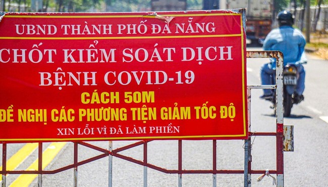 Xe chở người mắc COVID-19 từ TP HCM 'lọt' vào Đà Nẵng vì qua chốt không có ai chặn