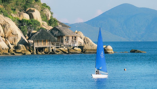 Chiêm ngưỡng vẻ sang trọng của Six Sense Ninh Van Bay - Top 7 khu nghỉ tốt nhất thế giới
