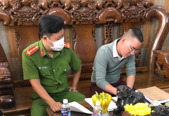 Người từng tố cáo bà Trần Uyên Phương vừa bị truy tố do bán dự án ma