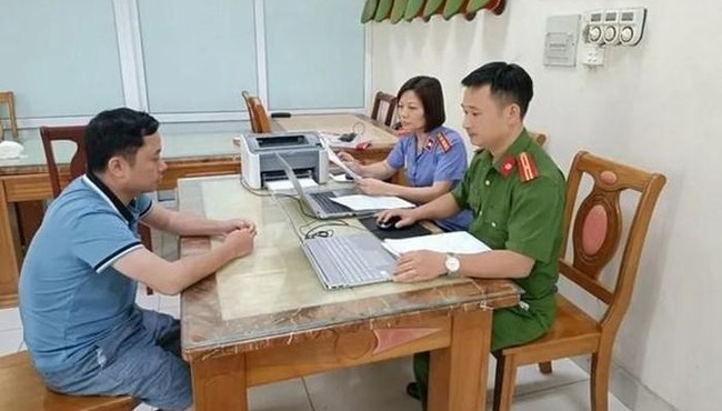 Một cán bộ ngân hàng bị bắt tạm giam vì chiếm đoạt hơn 80 tỷ đồng