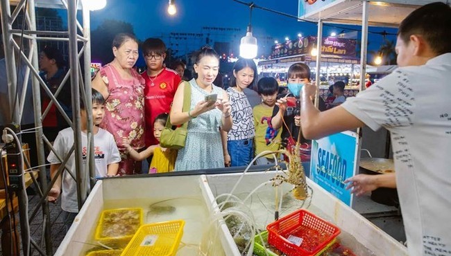 Lễ hội tôm hùm vắng... tôm hùm, Chủ tịch Cam Ranh nhận thiếu sót