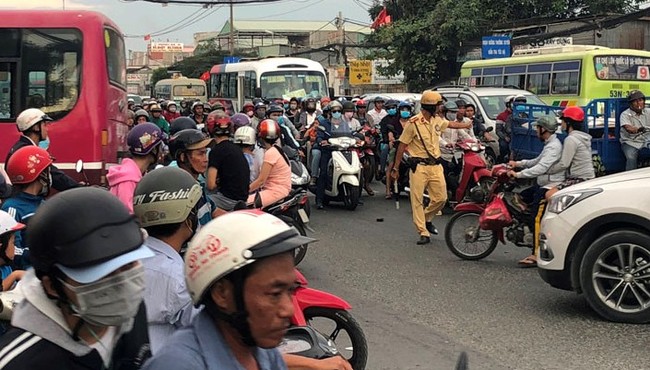 Ôtô vào trung tâm Sài Gòn sẽ đóng phí từ 40.000 - 60.000 đồng/lượt 