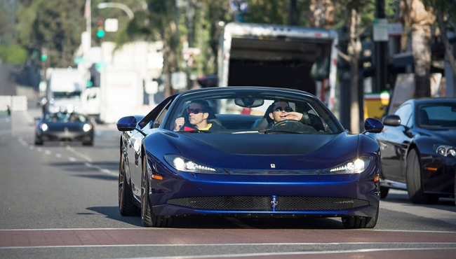 Dù cũ nhưng Ferrari Sergio vẫn được rao bán giá gần 70 tỷ đồng
