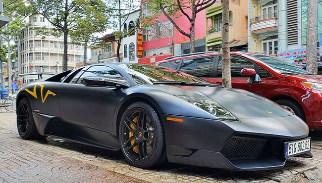 Chào bán siêu xe Lamborghini Murcielago SV một thời của đại gia Minh nhựa