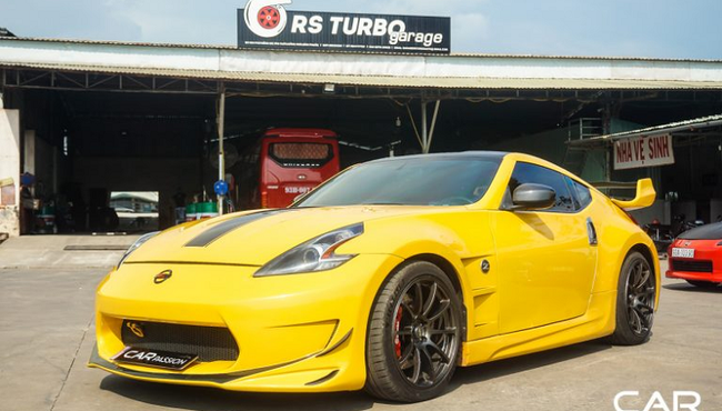 'Đã mắt' với xe thể thao Nissan 370Z độ 'khủng' tại Bình Phước