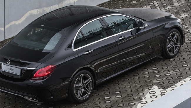 Ngắm Mercedes-Benz C 200 AMG Line mới từ 59.000 USD tại Malaysia 