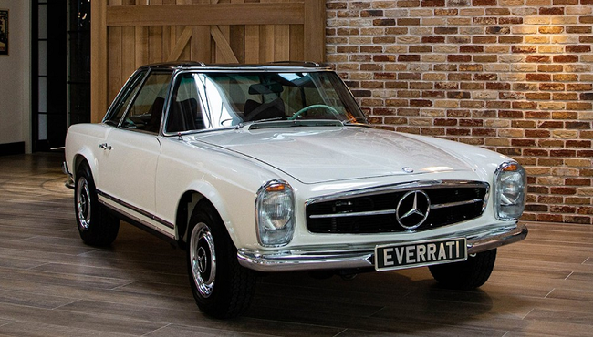 Ngắm Mercedes-Benz W113 SL Pagoda cổ đẹp mê ly được độ thành xe điện