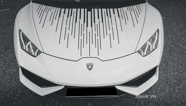 Lamborghini Huracan Đắk Lắk được thay áo mới siêu chất