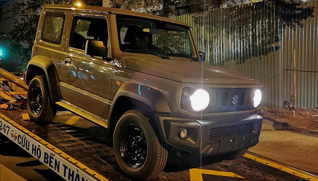 Đại lý bắt đầu nhận cọc Suzuki Jimny 2023, rẻ hơn nhập tư 600 triệu