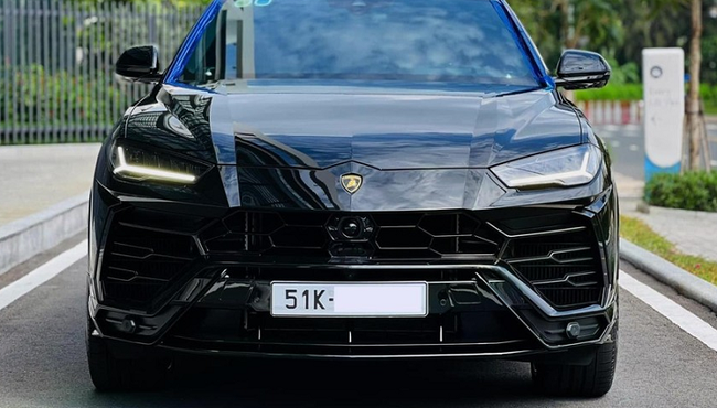 Giá SUV Lamborghini Urus ra sao sau khi đã bị dừng sản xuất?