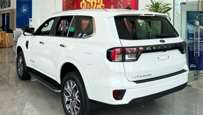 Ford Everest 2024 từ 1,099 tỷ đến 1,499 tỷ đồng