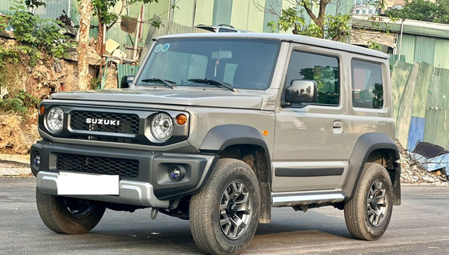 Suzuki Jimny 2024 siêu lướt giá rẻ 