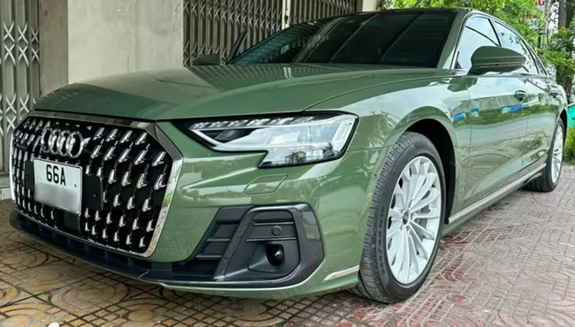 Audi A8L của đại gia miền Tây mua 1 tháng lỗ hơn 1 tỷ đồng