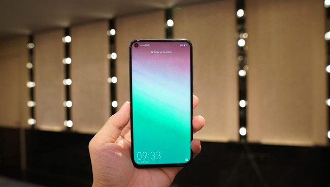 Điện thoại Honor View 20 có gì mà Huawei “hét giá” 10-13 triệu?