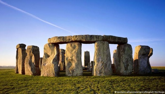 Hé lộ lời giải bí ẩn ngàn năm ở bãi đá cổ Stonehenge 
