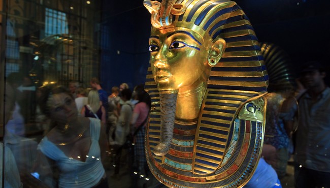 Hé lộ bất ngờ về bố mẹ của pharaoh Ai Cập Tutankhamun