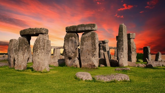 5 du khách biến mất bí ẩn ở bãi đá cổ Stonehenge hàng chục năm trước