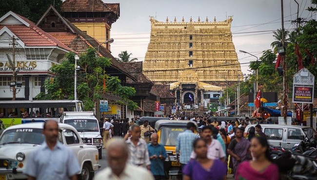 Đền Sree Padmanabhaswamy nổi tiếng linh thiêng, có kho báu ngầm nghìn tỷ 