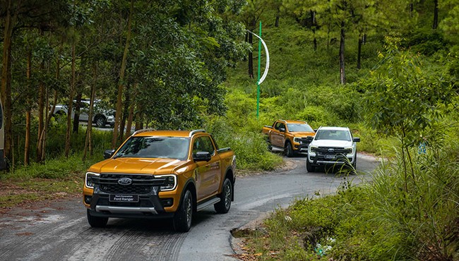 Ngắm Ford Ranger 2023 trở lại Việt Nam với nâng cấp triệt để