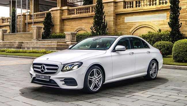 Lập kỷ lục bị triệu hồi năm 2022, Mercedes-Benz Việt Nam vẫn tăng giá khủng 