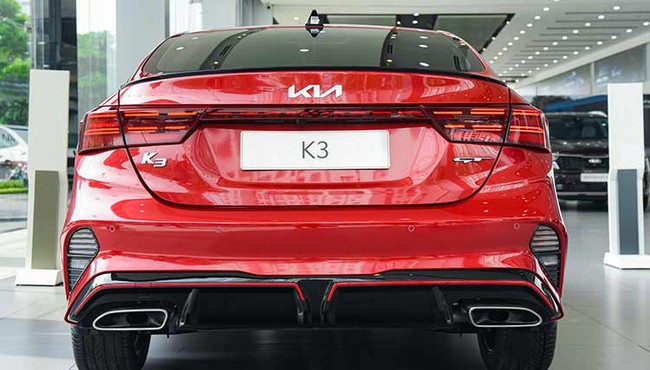 Kia K3 đang giảm xuống chạm đáy, chỉ còn 470 triệu đồng