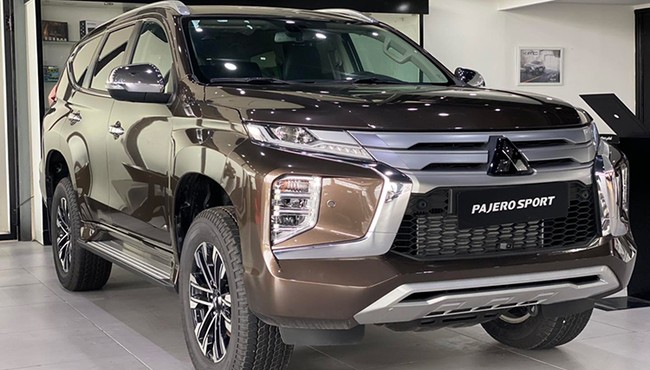 Mitsubishi Pajero Sport được giảm 269 triệu đồng so với niêm yết 