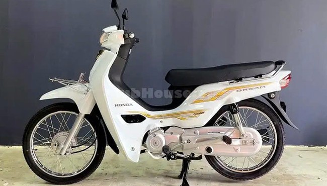 Xe máy số phổ thông Honda Dream 125 mới hơn 100 triệu 