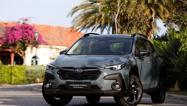 Xem Subaru Crosstrek 2024 giá từ 1,098 tỷ đồng 