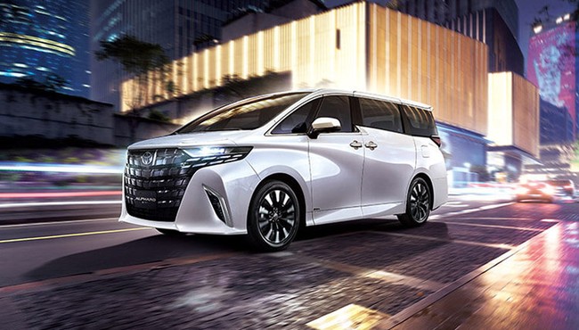 Ra mắt Toyota Alphard 2025 bản tiết kiệm nhiên liệu