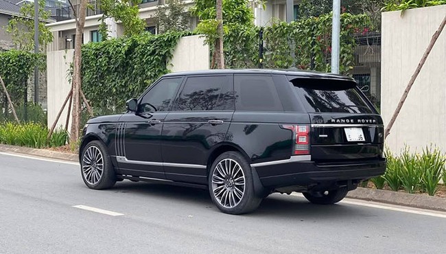 Chỉ 2,4 tỷ cho Range Rover Autobiography LWB đời 2014 