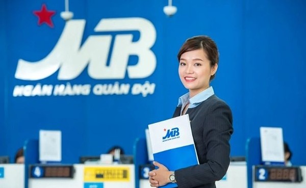 Cổ phiếu MBB tím trần khi được nâng vốn trả cổ tức 35%