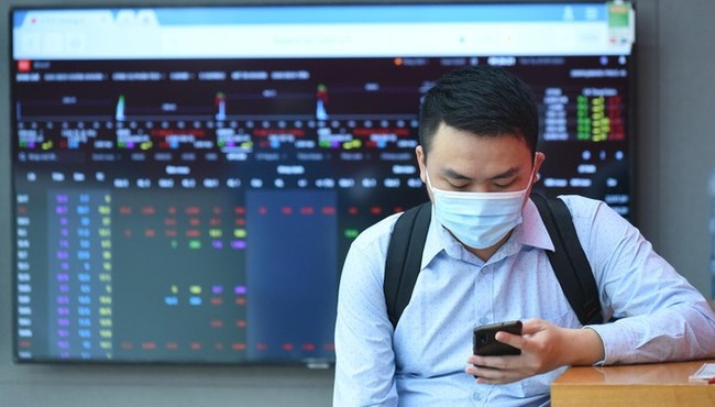 Chứng khoán ngày 18/4: Cổ phiếu nào nên chú ý?