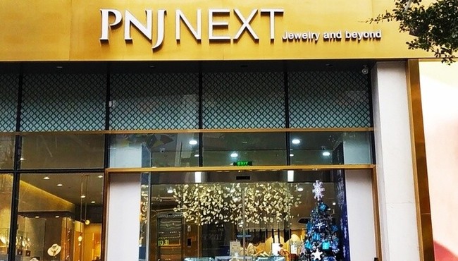 Em trai Chủ tịch PNJ vừa chi 417 tỷ đồng gom vào 4,5 triệu cổ phiếu