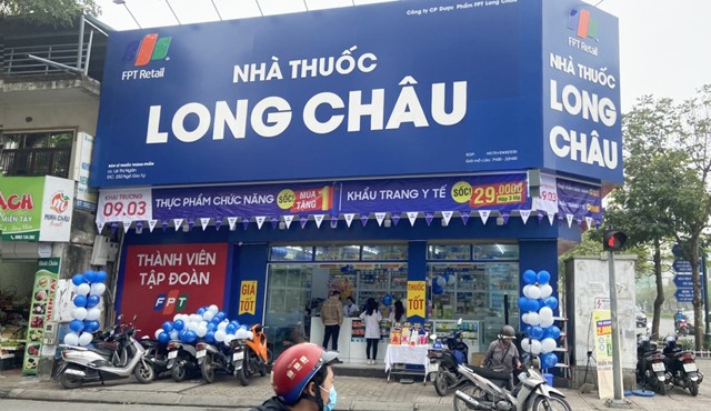 FRT tăng vèo 30% chỉ trong 1 tuần sau khi được phân phối thuốc trị covid