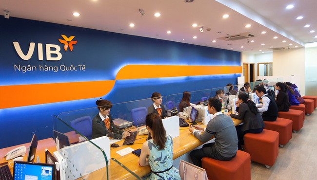 Vợ Tổng Giám đốc VIB muốn bán 1,9 triệu cổ phiếu 