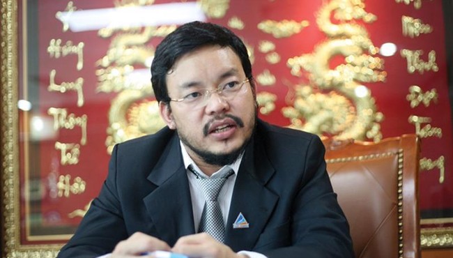 'Sốt ruột' vì đà lao dốc của DXG, Chủ tịch Lương Trí Thìn muốn gom 10 triệu cổ phiếu