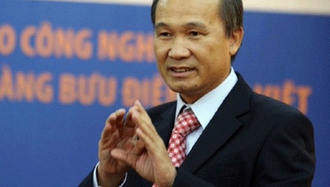 Người thân ông Dương Công Minh vừa bán ra 3,8 triệu cổ phiếu LPB