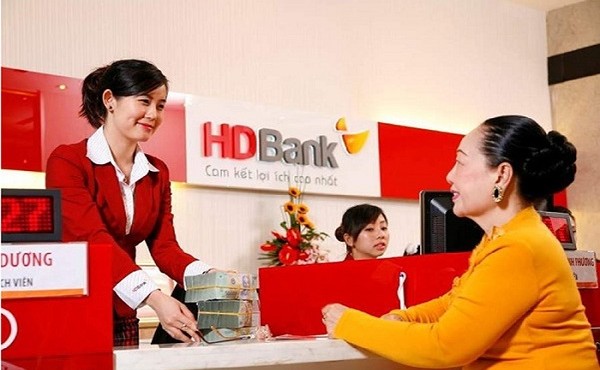 Chị gái Tổng Giám đốc HDbank hoàn tất giao dịch gần 300.000 cổ phiếu 