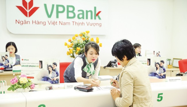 VPBank đề xuất phát hành gần 2 tỷ cổ phiếu chia cổ tức tỷ lệ 80%