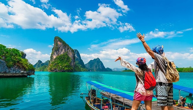 Cổ phiếu nào hưởng lợi khi ngành Du lịch mở cửa trở lại?