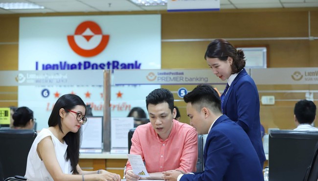 LienVietPostBank bị nhắc nhở vi phạm công bố tài liệu ĐHĐCĐ 2022