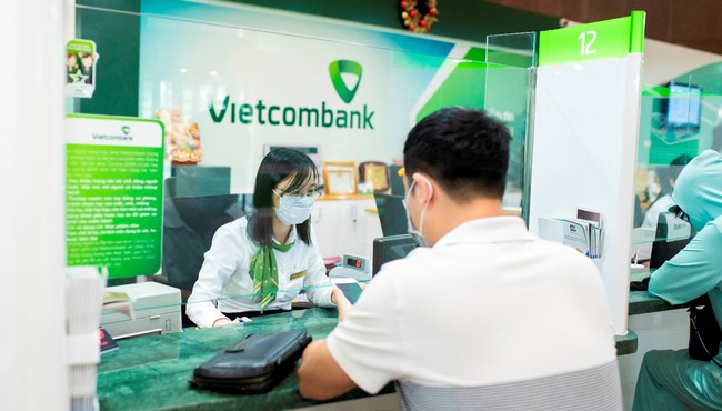 Vietcombank giảm lãi suất huy động, kỳ vọng mặt bằng sẽ giảm tiếp nhờ chi phí vốn giảm?