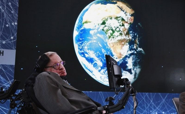 Vận mệnh Trái đất qua tiên tri của Stephen Hawking dần linh nghiệm?