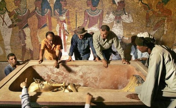 Bí ẩn lăng mộ Tutankhamun dần hé lộ từ bức thư năm 1934